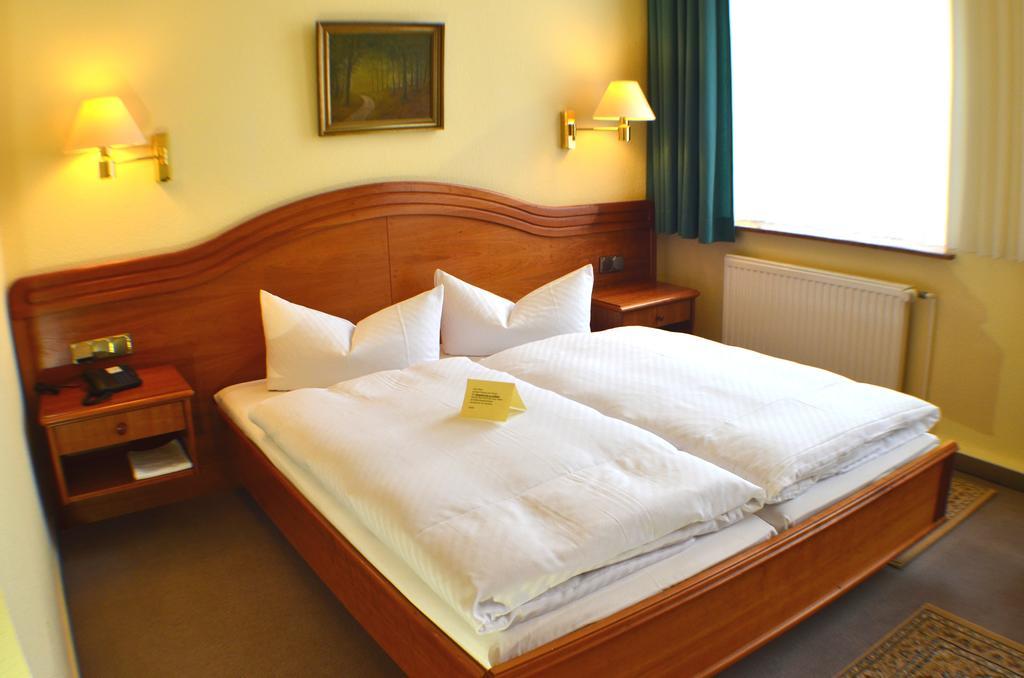 Hotel Fuerstenhof Rathenow Δωμάτιο φωτογραφία