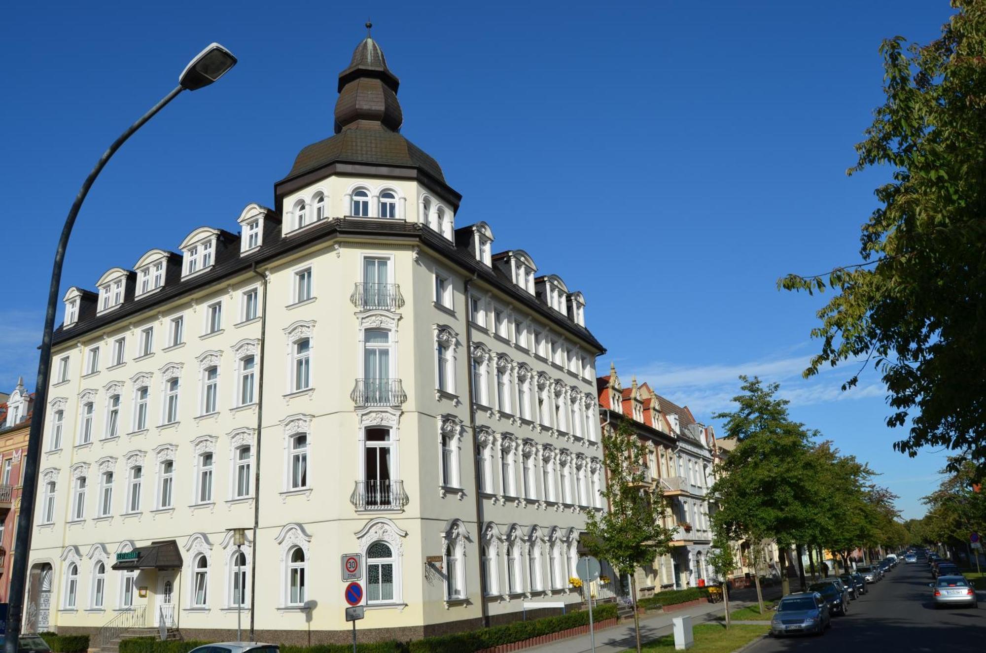 Hotel Fuerstenhof Rathenow Εξωτερικό φωτογραφία